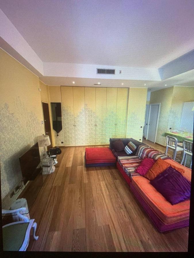 S.Ambrogio/Duomo •Jacuzzi • Luxury •Design Daire Milano Dış mekan fotoğraf
