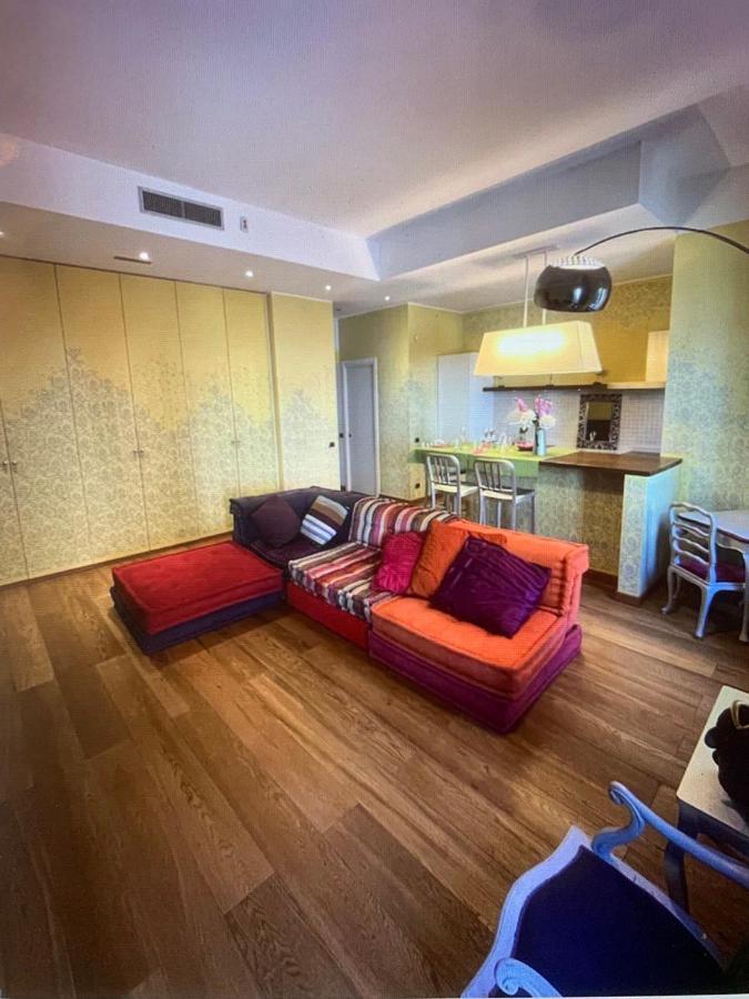 S.Ambrogio/Duomo •Jacuzzi • Luxury •Design Daire Milano Dış mekan fotoğraf