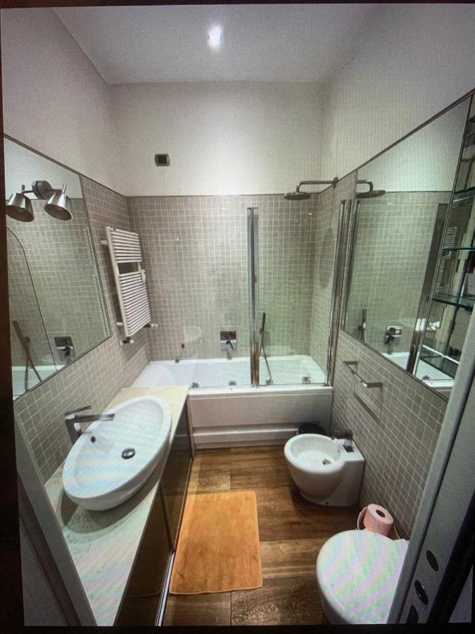 S.Ambrogio/Duomo •Jacuzzi • Luxury •Design Daire Milano Dış mekan fotoğraf